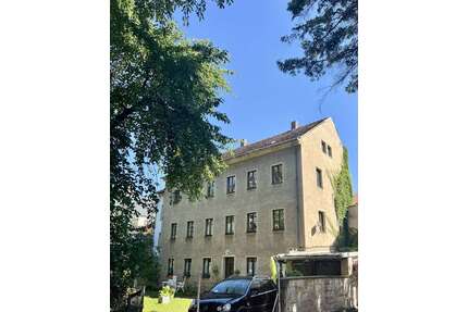 Haus zum Kaufen in Pirna 349.000,00 € 290 m²