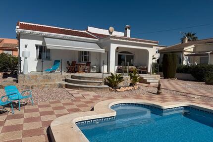 Freistehende Villa Soluna, Costa Blanca, Torrevieja, eigener Pool - Wunstorf