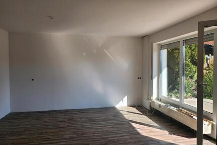Anning, 3- Zimmer-EG Wohnung 107qm+Kellerabteil - Traunreut St. Georgen