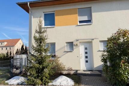 Schöne DHH in Taucha zu verkaufen, BJ 2015