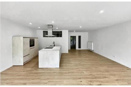 Erstbezug nach Renovierung - 3 Zimmer Wohnung in Lengfeld Würzburg ab Dezember frei