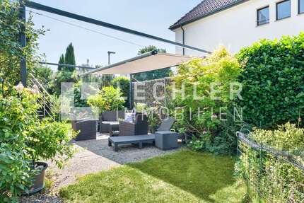 Haus zum Kaufen in Leonberg 1.095.000,00 € 262 m²