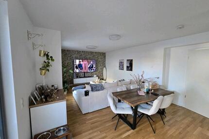 4 Zimmer Wohnung Hönow - 1.700,00&nbsp;EUR Kaltmiete, ca.&nbsp; 100,00&nbsp;m&sup2; in Neuenhagen bei Berlin (PLZ: 15366)