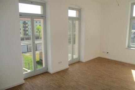 Wunderschöne und großzügige 4-Raum-Wohnung mit großem Balkon - Meißen