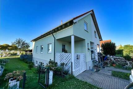 Wohnt euch glücklich!!! - 195.000,00&nbsp;EUR Kaufpreis, ca.&nbsp; 120,00&nbsp;m&sup2;&nbsp;Wohnfl&auml;che in Drei Gleichen (PLZ: 99869)