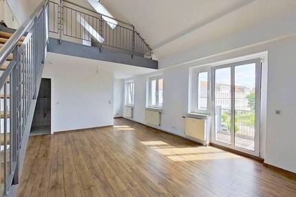 2 Nettokaltmieten: Einzigartige 2-Zimmer-Maisonettewohnung mit großem BALKON - Lutherstadt Wittenberg