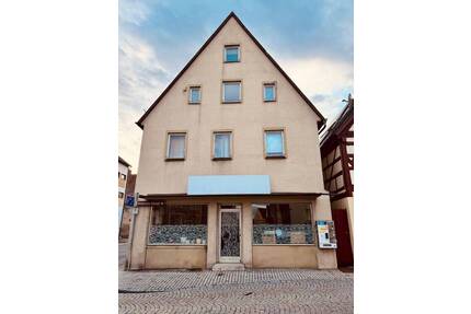 2 Wohnungen-1 Gewerbe-sofort frei - Heideck