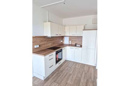 Wohnung zum Mieten in Chemnitz 424,00 € 69.25 m²