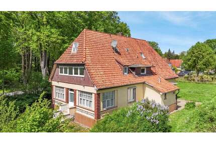 Haus zum Kaufen in Hameln 225.000,00 € 194.57 m²