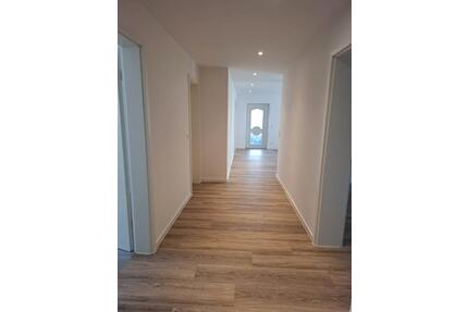 ÖLPER - attraktive, helle 4-Zimmer-Wohnung - Braunschweig Lehndorf-Watenbüttel