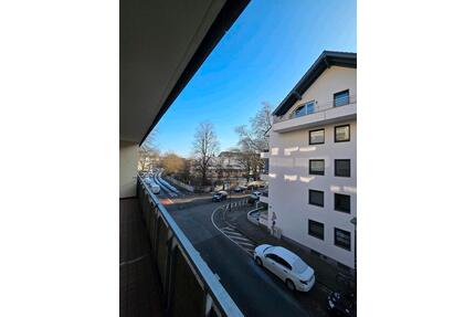 Gepflegte Etagenwohnung mit großem Südbalkon || Sofort verfügbar - Düsseldorf Stadtbezirk 8