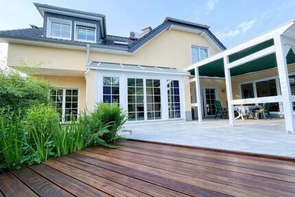 Haus zum Kaufen in Odenthal 949.000,00 € 196 m²