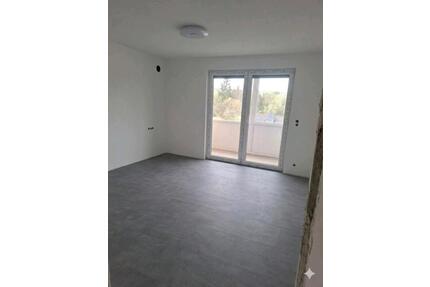 4 Zimmer Wohnung - 1.050,00&nbsp;EUR Kaltmiete, ca.&nbsp; 96,00&nbsp;m&sup2; in Kirn (PLZ: 55606)