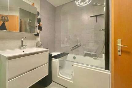 Wohnung zum Kaufen in Berlin 290.000,00 € 87 m²