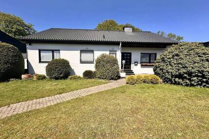 ***freistehender Bungalow mit weitläufigem Sonnengrundstück in Wegberg***