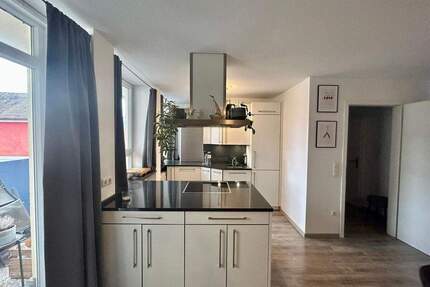 Helle 2-Z.-Whg. inkl. hochwertiger Einbauküche und Balkon I 1A Infrastruktur - Nürnberg Steinbühl