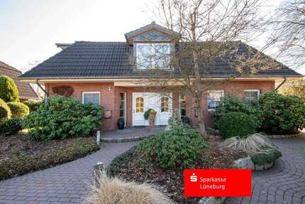 Haus zum Kaufen in Adendorf 680.000,00 € 217 m²