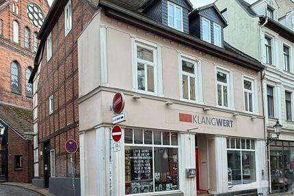 Attraktive 2-Zimmer-Wohnung mit Balkon in zentraler Lage – Bezug ab Mai 2026 - Schwerin Altstadt