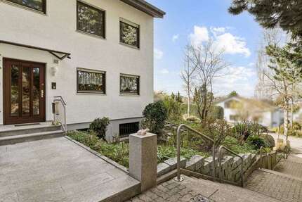 Haus zum Kaufen in Karlsruhe 980.000,00 € 201 m²