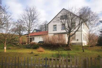 Haus zum Kaufen in Cunewalde 140.000,00 € 180 m²