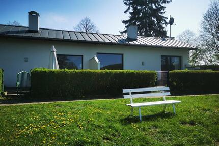 Haus am See in Alleinlage zu verkaufen - Neukloster