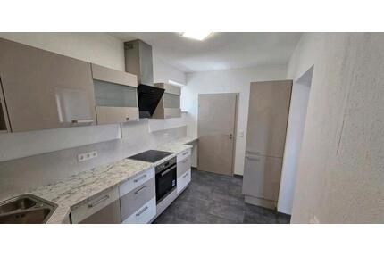 Wohnung im EG zu vermieten - 400,00&nbsp;EUR Kaltmiete, ca.&nbsp; 48,00&nbsp;m&sup2; in Hohenleuben (PLZ: 07958)