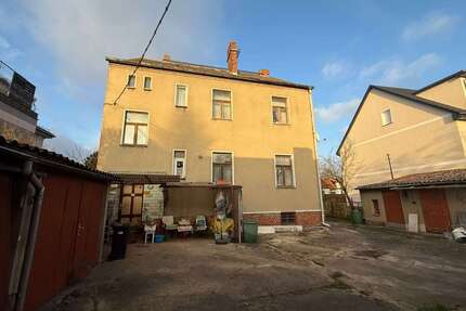 Haus zum Kaufen in Falkensee 995.000,00 € 200 m²