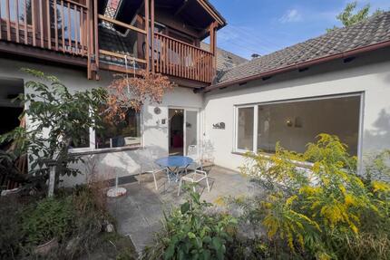 Große Wohnung in Stadtbergen mit Garten - ca.100qm