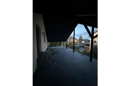 !!WARMMIETE!! Dachgeschosswohnung mit großer Terrasse - Bürstadt