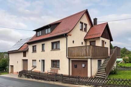 Haus zum Kaufen in Pottenstein 258.000,00 € 156.58 m²