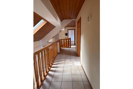 Geräumige Maisonette Wohnung in Neidenbach - Badem