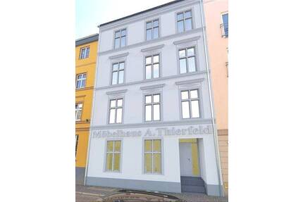 4-Raum-Wg. mit großer Terrasse, Erstbezug, Keller, Fahrstuhl - Stralsund Altstadt