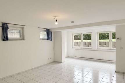 Wohnung zum Mieten in Frankfurt 450,00 € 31 m²