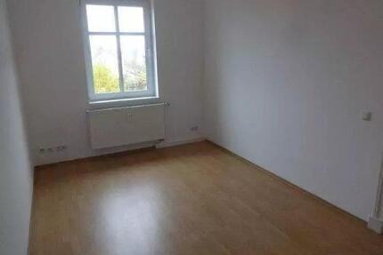 INDIVIDUELLE 2-Zimmer-Wohnung MIT SONNIGEM BALKON - Oranienburg