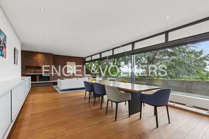 Haus zum Mieten in Bergisch Gladbach 3.280,00 € 285 m²