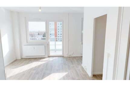 Wohnung zum Mieten in Chemnitz 250,00 € 35.9 m²