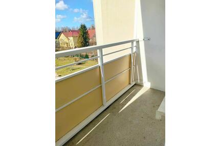 2-Raum-Wohnung mit Balkon - 260,00&nbsp;EUR Kaltmiete, ca.&nbsp; 48,00&nbsp;m&sup2; in Herzberg (Elster) (PLZ: 04916)