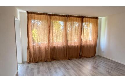 Helle 3-Zimmer-Wohnung mit Balkon im 2. Obergeschoss - Baunatal
