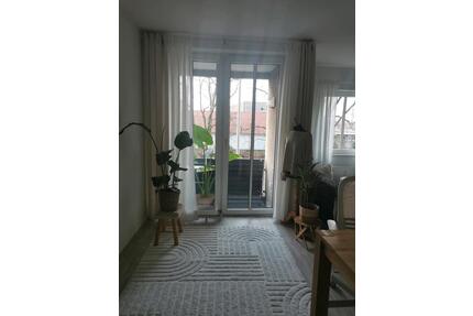 2-Zimmer Wohnung vollmöbliert mit Balkon am Bahnhof WBS - Oberhausen