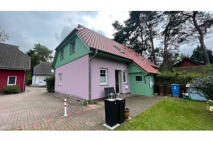 Doppelhaushälfte in besonderer Lage in Prerow*Privatsphäre*eigener Stellplatz*Südterrasse