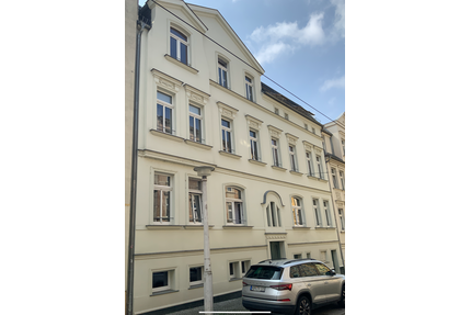 Wohnung zum Mieten in Halle 880,00 € 88 m²