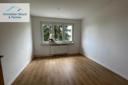 3 Raum Wohnung mit Balkon - 420,00&nbsp;EUR Kaltmiete, ca.&nbsp; 69,00&nbsp;m&sup2; in Altenburg (PLZ: 04600)