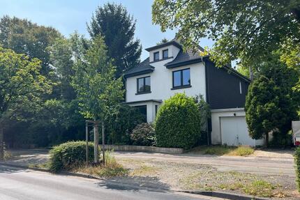 2 FMH Recklinghausen-ESSEL TOP-LAGE
