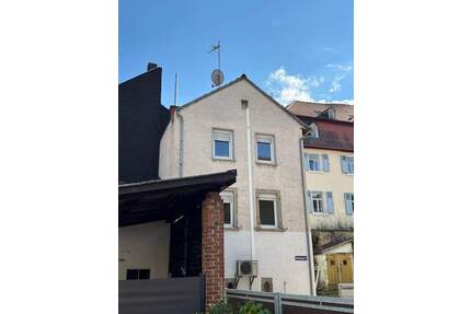 TOP-GELEGENHEIT! Gemütliches Einfamilienhaus in zentraler Lage in Obermoschel zu verkaufen