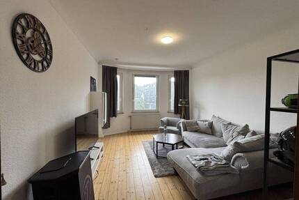 Gepflegte 2,5-Zimmer-Wohnung mit Balkon | Holzdielen | zentrale Lage - Gladbeck