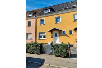 Reihenhaus mit Garten, Carport & viel Platz - PROVISIONSFREI - - Wildenfels