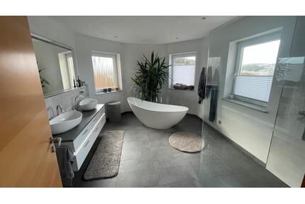 Exklusives, neuwertiges und großes Haus - Kirn