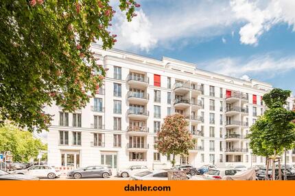 Möblierte 2,5-Zimmer-Wohnung mit schönem Südbalkon - Berlin Charlottenburg-Wilmersdorf