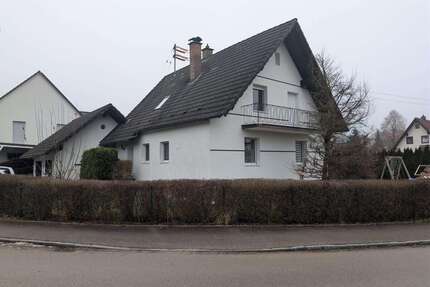 Haus zum Kaufen in Walkertshofen 400.000,00 € 115 m²