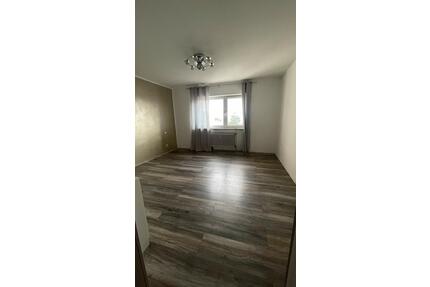4 Zimmer Wohnung - 1.200,00&nbsp;EUR Kaltmiete, ca.&nbsp; 92,00&nbsp;m&sup2; in Schifferstadt (PLZ: 67105)